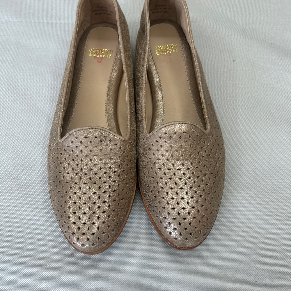 Naturalizer Metallic Loafers